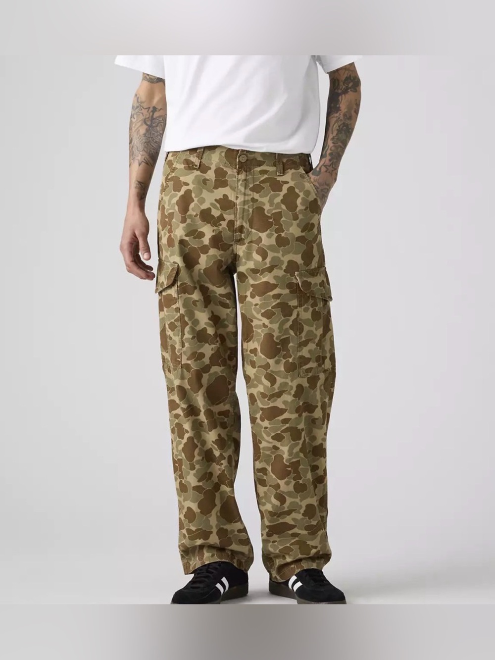 Levi's Men's Tan/Brown/Green Camo XX Baggy Fit Cargo Pants